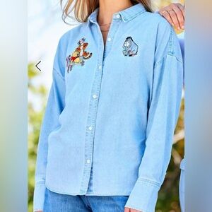 NEW Disney Shirt Womens Large Winnie the Pooh Eeyore Denim Long Sleeve Parks